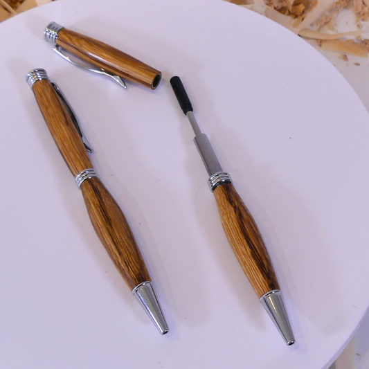 Stylos à billes avec habillage en bois de sepent